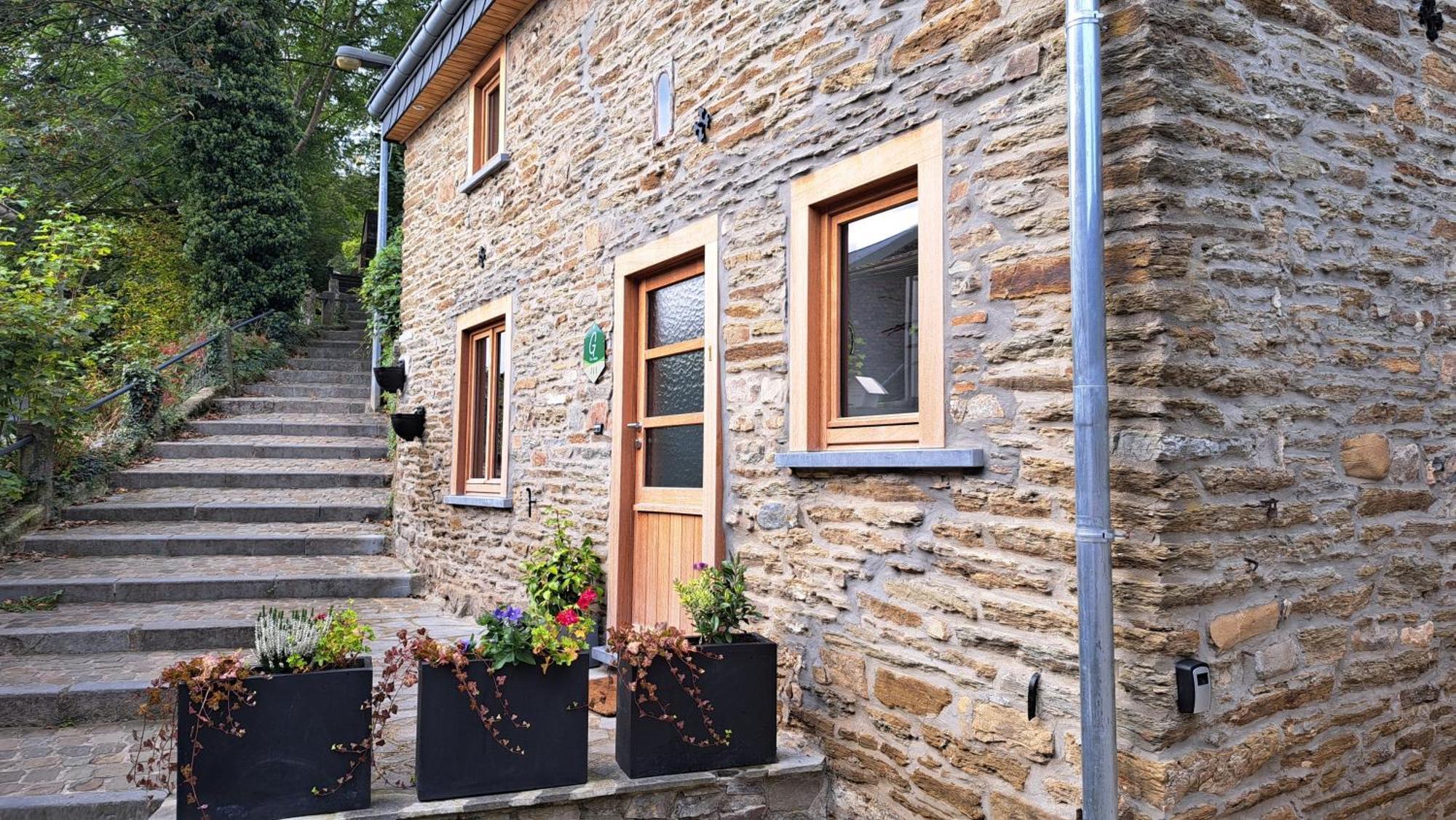 Bulle En Ville Maisonnette De Charme Spa Exterior foto
